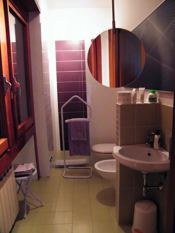 Tarcisio B&B Tavullia Δωμάτιο φωτογραφία